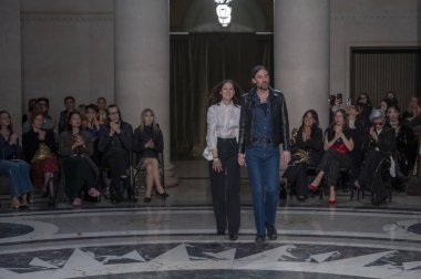 Cucculelli Shaheen - Runway - Şubat 2024 New York Moda Haftası. 10 Şubat 2024, New York, New York, ABD: New York Moda Haftası sırasında Cucculelli Shaheen defilesinde mankenler podyum finalinde yürür