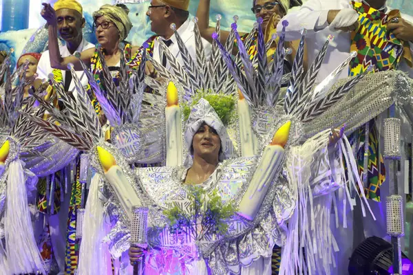 SAO PAULO (SP), Brezilya 02 / 11 / 2024 - Sao Paulo Sambadrome, Sao Paulo şehrinin kuzey bölgesindeki Anhembi Sambadrome 'da düzenlenen 1.