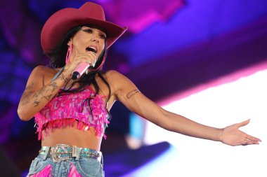 SAO PAULO, Brezilya 02 / 11 / 2024. Şarkıcı Ana Castela, 11 Şubat 2024 Pazar günü Sao Paulo şehrindeki Karnaval na Cidade 'de sahne alacak.. 