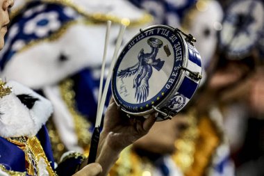 SAO PAULO (SP), Brezilya 02 / 11 / 2024 - Sao Paulo, Nene de Vila Matilde samba okullarının geçit töreni, Sao Paulo Sambadrome 'da düzenlenen samba okullarının erişim grubu için geçerlidir.