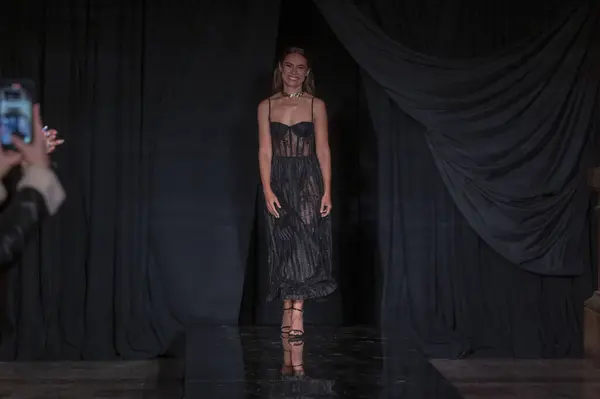 Patbo Femme Frames Show Runway Únor 2024 New York Fashion — Stock fotografie