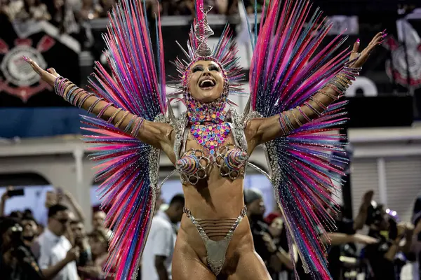 Sao Paulo Brazil 2024 Sabrina Sato Gavioes Fiel School Parade — Stock Photo, Image