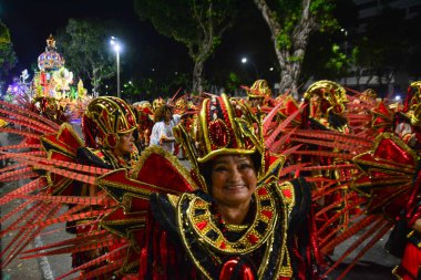 RIO de JANEIRO (RJ), Brezilya 02 / 12 / 2024 - Rio de Janeiro 'nun merkezindeki Marques de Sapucai' deki Vila Isabel samba okulu, heyecan verici bir geçit töreni düzenledi. 