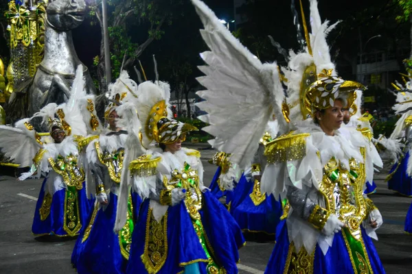 RIO DE JANEIRO (RJ), Brezilya 02 / 12 / 2024 - Rio de Janeiro 'nun merkezindeki Marques de Sapucai' deki Paraiso do Tuiuti samba okulu, 12 Şubat 2024 tarihinde harika bir geçit töreni gerçekleştirdi.. 