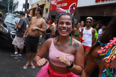 Sao Paulo (SP), 02 / 12 / 2024 - Sao Paulo 'nun en büyüğü olan Bloco Esfarrado, bu Pazartesi günü Bixiga caddelerinde 77 yılı kutlayarak, 02 / 17 / 1947' de doğdu..