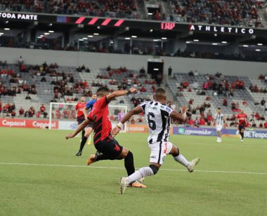 CURITIBA (PR), Brezilya 15 / 02 / 2024 - Atletico PR ve Operario arasında Perşembe gecesi Ligga Arena 'da oynanan 2024 Paranense Şampiyonası' nın 9. turu için geçerli olan maçta Para