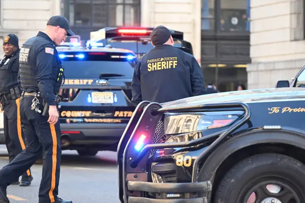 Politieagenten Het Gebied Een Bommelding Bom Schietdreiging Bij Caps College — Stockfoto