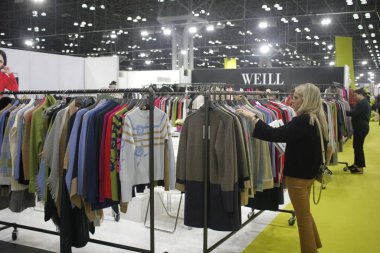 Coterie, New York, ABD 'deki Javits Center' da genç ve modern spor giyim markalarının en büyük toptan satış seçimi. 21 Şubat 2024