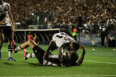 Cariacica (ES), 02 / 24 / 2024 - Vegetti, Vasco ile Volta Redonda arasındaki maç, Carioca Futbol Şampiyonası 2024 'ün 10. Raundunda geçerli olmak üzere bir gol attı ve bunu kutladı