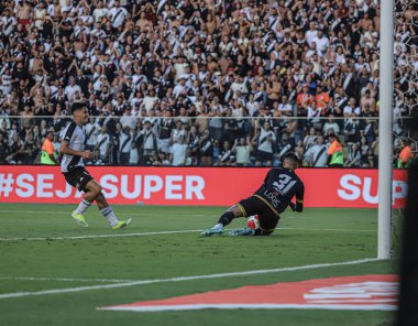 Cariacica (ES), 13 / 09 / 2023 - Paulinho, 2023 Brezilya Futbol Şampiyonası 'nda geçerli olan Athletico Paranense maçında Volta Redonda' yı savundu