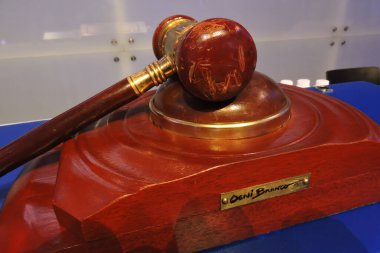 Sao Paulo (SP), Brezilya 02 / 29 / 2024 - B3 müzayede evinden Hammer Sao Paulo Tarcisio de Freitas valisinin saldırısından sonra, Kuzey Bölgesi Şehirlerarası Tren Müzayedesi sırasında 