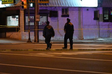 Toplu katliam, Philadelphia, Pennsylvania 'da bir ölü ve dört yaralı bıraktı. 4 Mart 2024, Philadelphia, Pennsylvania, ABD: Pazartesi günü saat 15: 45 sularında, Broad ve Godfrey 'de bir çatışma meydana geldi..