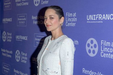 29. Rendez-Vous Fransız Sineması Gösteri Açılış Gecesi. 29 Şubat 2024, New York, New York, ABD: Marion Cotillard, 29 Şubat 2024 tarihinde Walter Reade Tiyatrosu 'nda Fransız Sineması Açılış Gecesi ile 29. Rendez-Vous' a katıldı. 