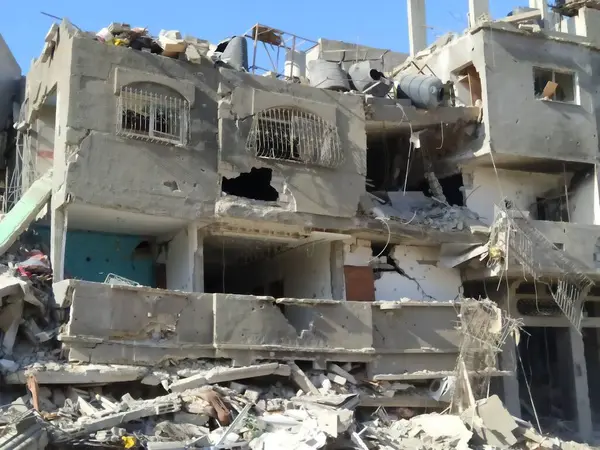 在加沙的Al Amal Nasser医院被毁 2024年3月5日 Khan Yunis Gaza Palestine Destruction Tions — 图库照片