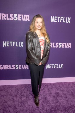 7 Mart 2024 - New York, ABD: Lily Sheen Netflix Girls5eva 'nın 3. sezon galasına katıldı.