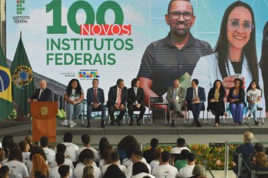 BRASILIA (DF), 12.03.2024 - Brezilya Cumhuriyeti Başkanı Luis Inacio Lula da Silva, Brezilya 'daki Palacio do Planalto' da 100 Yeni Eğitim, Bilim ve Teknoloji Enstitüsü 'nü duyurdu.. 