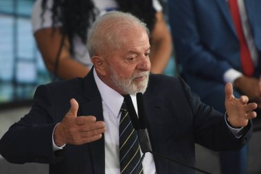 BRASILIA (DF), 12.03.2024 - Brezilya Cumhuriyeti Başkanı Luis Inacio Lula da Silva, Brezilya 'daki Palacio do Planalto' da 100 Yeni Eğitim, Bilim ve Teknoloji Enstitüsü 'nü duyurdu.. 