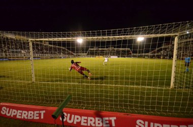 RIO GRANDE DO NORTE (RN), 03.12.2024 - FOOTAL-Sports-CUP. ABC RN 1 x 1 β que, ABC Frasqueirao 'da çizer ve the penpenalyties to β que' de kaybeder ve Copa do Brasil 2024 'ün dışında kalır. ABC-RN 'in yeni koçu Marcelo Cabo ilk kez berabere kaldı.. 