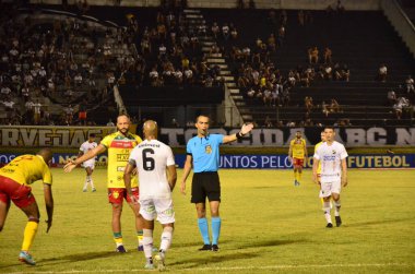 RIO GRANDE DO NORTE (RN), 03.12.2024 - FOOTAL-Sports-CUP. ABC RN 1 x 1 β que, ABC Frasqueirao 'da çizer ve the penpenalyties to β que' de kaybeder ve Copa do Brasil 2024 'ün dışında kalır. ABC-RN 'in yeni koçu Marcelo Cabo ilk kez berabere kaldı.. 