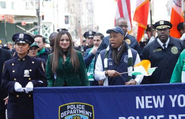  23. Geleneksel New York Şehri Aziz Patrick Günü Geçidi. 16 Mart 2024, New York, ABD: 23. Geleneksel New York Şehri Aziz Patrick Günü, saat 11: 00 ile 16: 00 arasında 45. Cadde ile 79. Cadde arasındaki 5. Cadde 'de başlıyor.. 