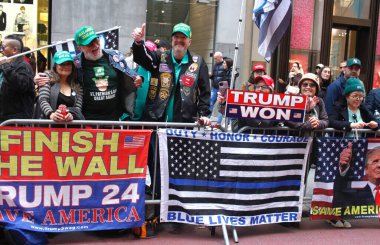  23. Geleneksel New York Şehri Aziz Patrick Günü Geçidi. 16 Mart 2024, New York, ABD: 23. Geleneksel New York Şehri Aziz Patrick Günü, saat 11: 00 ile 16: 00 arasında 45. Cadde ile 79. Cadde arasındaki 5. Cadde 'de başlıyor.. 