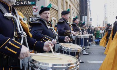  23. Geleneksel New York Şehri Aziz Patrick Günü Geçidi. 16 Mart 2024, New York, ABD: 23. Geleneksel New York Şehri Aziz Patrick Günü, saat 11: 00 ile 16: 00 arasında 45. Cadde ile 79. Cadde arasındaki 5. Cadde 'de başlıyor.. 