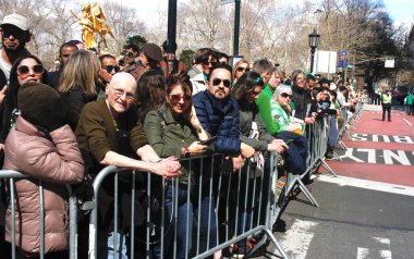  23. Geleneksel New York Şehri Aziz Patrick Günü Geçidi. 16 Mart 2024, New York, ABD: 23. Geleneksel New York Şehri Aziz Patrick Günü, saat 11: 00 ile 16: 00 arasında 45. Cadde ile 79. Cadde arasındaki 5. Cadde 'de başlıyor.. 