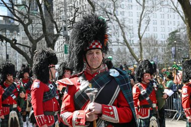 New York 263. Cadde. Aziz Patrick Günü Geçidi. 16 Mart. 2024, New York, New York, ABD. Bugün, St. Patrick Günü Geçit Töreni 'nde Maggie Timoney yer alacak. Aziz Patrick Günü geçit töreninin Büyük Mareşali ve Heinneken 'in ilk CEO' su. 