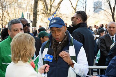 New York 263. Cadde. Aziz Patrick Günü Geçidi. 16 Mart. 2024, New York, New York, ABD. Bugün, St. Patrick Günü Geçit Töreni 'nde Maggie Timoney yer alacak. Aziz Patrick Günü geçit töreninin Büyük Mareşali ve Heinneken 'in ilk CEO' su. 