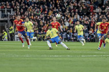 MADRID (ES) 03 / 26 / 2024 - Madrid 'deki Santiago Bernabeu Stadyumu' nda oynanan ve İspanya ile Brezilya arasında oynanan maçta Endrick 'in attığı top,