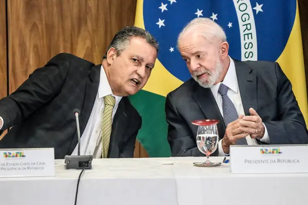 stock image Brasilia (DF), Brazil 03/26/2024 - The President of the Federative Republic of Brazil Luiz Inacio Lula da Silva during the Signing Ceremony of Acts related to the MOVER Program and Infrastructure Debentures