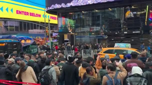 Shakira Produit Tsx Stage Times Square Mars 2024 New York — Video
