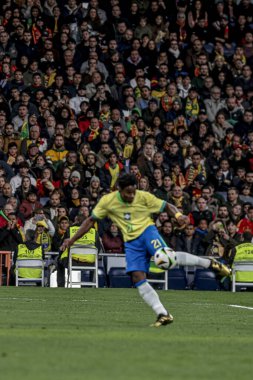 Madrid 'deki Santiago Bernabeu Stadyumu' nda oynanan ve İspanya ile Brezilya arasında oynanan maçta Endrick 'in attığı maçta oynadığı 03 / 26 / 2024