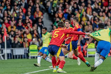 MADRID (ES) 03 / 26 / 2024 - Bu Salı günü Madrid 'deki Santiago Bernabeu Stadyumu' nda oynanan İspanya ve Brezilya Millî Takım Arkadaşları için geçerli bir maç olan