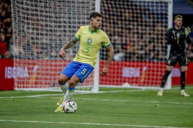 MADRID (ES) 03 / 26 / 2024 - Oyuncu Bruno Guimaraes, İspanya ile Brezilya arasında oynanan ve Madrid 'deki Santiago Bernabeu Stadyumu' nda düzenlenen milli takımların dostları için geçerli olan maçta