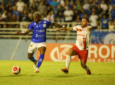 SOROCABA (SP) 03 / 27 / 2024 - Bu Çarşamba günü Sorocaba 'daki Walter Ribeiro belediyesinde düzenlenen Paulistao A2 çeyrek finalleri için geçerli olan Sao Bento ile Noroeste arasındaki maçta atış, 27,. 