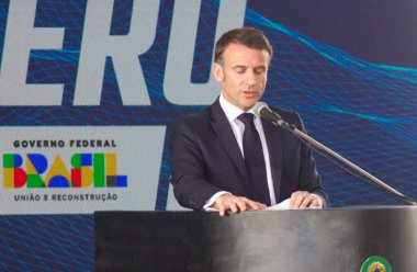 Rio de Janeiro (RJ) Brazil 03 / 27 / 2024 - Cumhurbaşkanları Luiz Inacio Lula da Silva (PT) ve Fransız Emmanuel Macron, bu Çarşamba sabahı Brezilya Donanması 'ndan Tonelero denizaltısının açılışını gerçekleştirdiler.. 