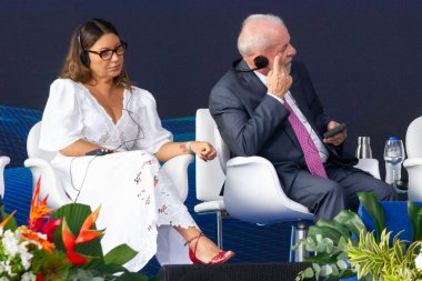 Rio de Janeiro (RJ) Brazil 03 / 27 / 2024 - Cumhurbaşkanları Luiz Inacio Lula da Silva (PT) ve Fransız Emmanuel Macron, bu Çarşamba sabahı Brezilya Donanması 'ndan Tonelero denizaltısının açılışını gerçekleştirdiler.. 