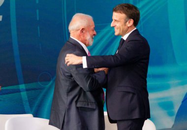 Rio de Janeiro (RJ) Brazil 03 / 27 / 2024 - Cumhurbaşkanları Luiz Inacio Lula da Silva (PT) ve Fransız Emmanuel Macron, bu Çarşamba sabahı Brezilya Donanması 'ndan Tonelero denizaltısının açılışını gerçekleştirdiler.. 