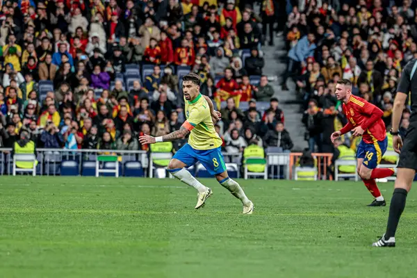 MADRID (ES) 03 / 26 / 2024 - Oyuncu Lucas Paqueta, İspanya ile Brezilya arasında oynanan ve Madrid 'deki Santiago Bernabeu Stadyumu' nda düzenlenen milli takımların dostları için geçerli olan maçta