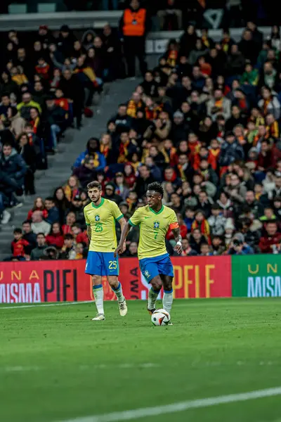 MADRID (ES) 03 / 26 / 2024 - Oyuncu Vinicius Junior, İspanya ile Brezilya arasında oynanan ve Madrid 'deki Santiago Bernabeu Stadyumu' nda düzenlenen milli takımların dostları için geçerli olan maçta