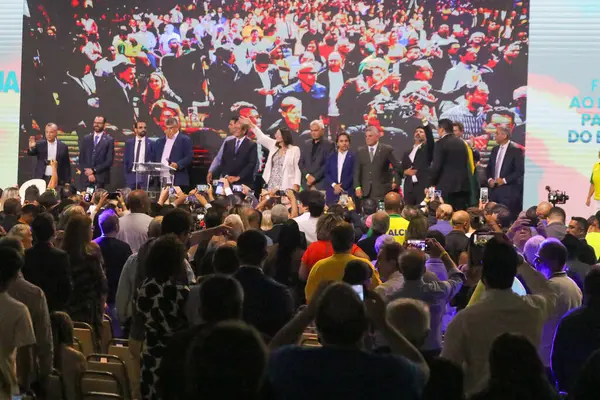 Brasilia (DF), Brezilya 03 / 26 / 2024 - Cumhuriyet Senatörü Izalci Lucas 'ın Liberal Parti' ye bağlılığı seremonisi; 27 Mart 2024 Çarşamba akşamı Minas Hall 'daki Setor de Clubes Norte' de 