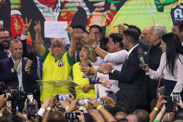 Brasilia (DF), Brezilya 03 / 26 / 2024 - Cumhuriyet Senatörü Izalci Lucas 'ın Liberal Parti' ye bağlılığı seremonisi; 27 Mart 2024 Çarşamba akşamı Minas Hall 'daki Setor de Clubes Norte' de 