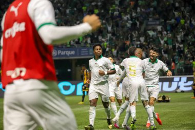 Sao Paulo (SP), Brezilya 03 / 28 / 2024 - PAULISTAO vs PALMEIRAS Sao Paulo 'nun batısındaki Allianz Parque' da, 28 Mart 2024 Perşembe gecesi. Palmeiras 1-0 kazandı..