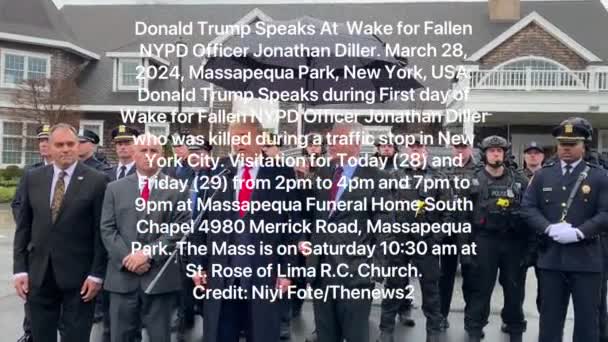 在纽约Massapequa公园为Fallen Nypd警官Jonathan Diller守候 2024年3月28日 美国纽约州Massapequa公园 — 图库视频影像