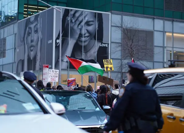 Pro Palestiinan Massiivinen Protesti Maaliskuu 2024 New York Usa Tuhannet — kuvapankkivalokuva