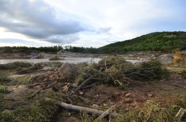 LAJES (RN) Brezilya 01 / 04 / 2024 Köprü çöktükten sonra BR 304 kapandıktan sonra, Lajes RN şehrinde 204 ve 206 yılları arasında, Natal RN ve Mossoro RN 'nin gezileri başkent ve Mossoro RN arasındaki rotayı uzatacak