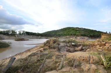 LAJES (RN) Brezilya 01 / 04 / 2024 Köprü çöktükten sonra BR 304 kapandıktan sonra, Lajes RN şehrinde 204 ve 206 yılları arasında, Natal RN ve Mossoro RN 'nin gezileri başkent ve Mossoro RN arasındaki rotayı uzatacak