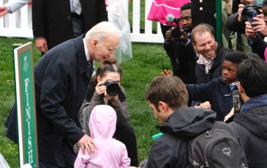 Joe Biden, 2024 Beyaz Saray Paskalya Yumurtası Yuvarlamasında. 1 Nisan 2024, Washington DC, Maryland, ABD: ABD Başkanı Joe Biden, First Lady, Jill Biden, oğlu Hunter Biden, Başkan Yardımcısı ve ikinci beyefendi Kamala Harris;