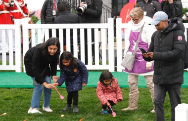 Joe Biden, 2024 Beyaz Saray Paskalya Yumurtası Yuvarlamasında. 1 Nisan 2024, Washington DC, Maryland, ABD: ABD Başkanı Joe Biden, First Lady, Jill Biden, oğlu Hunter Biden, Başkan Yardımcısı ve ikinci beyefendi Kamala Harris;